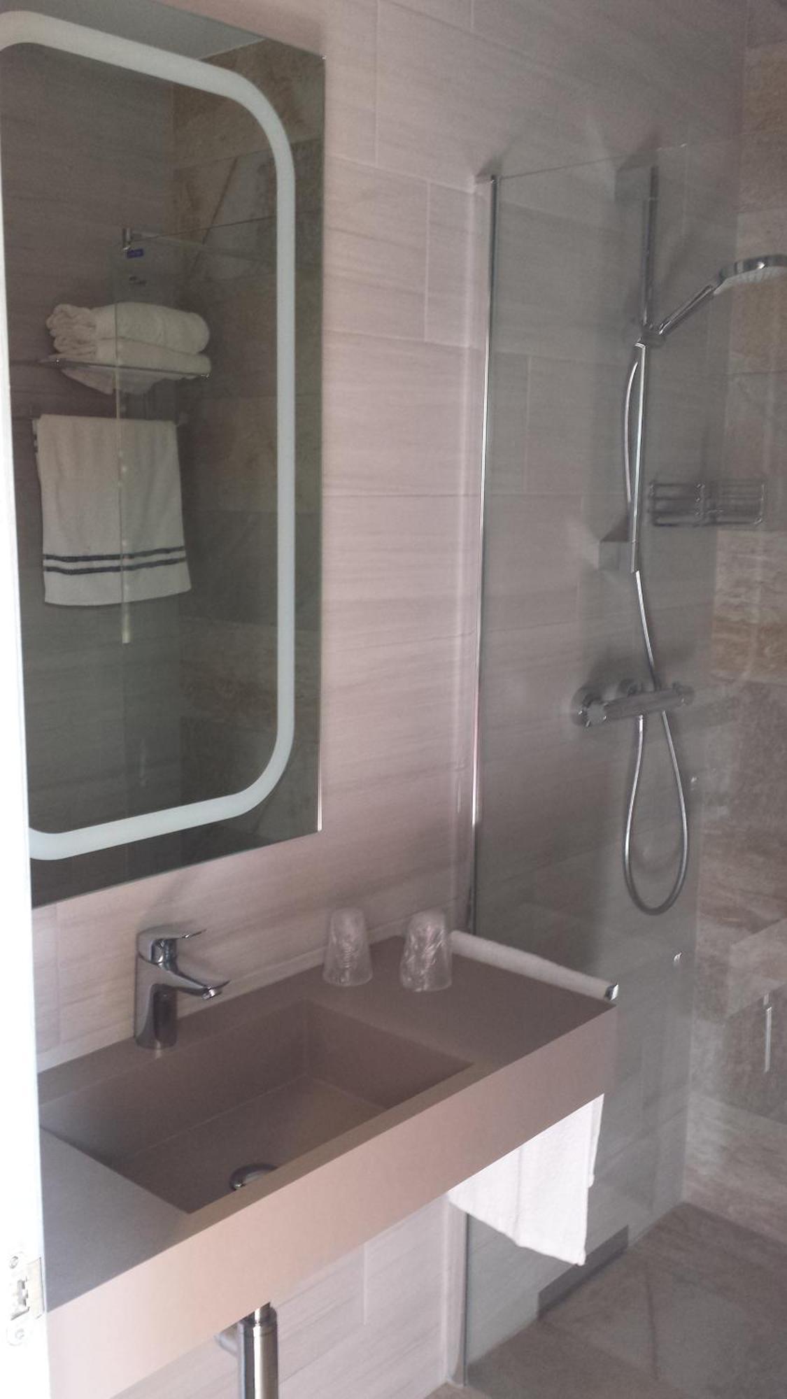Hostal Noli Chiclana de la Frontera Buitenkant foto