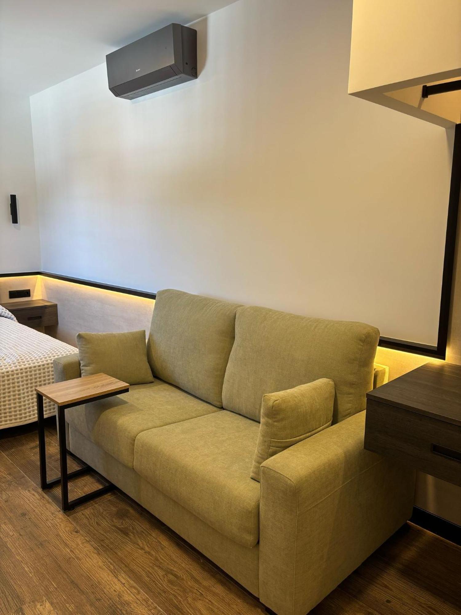 Hostal Noli Chiclana de la Frontera Buitenkant foto