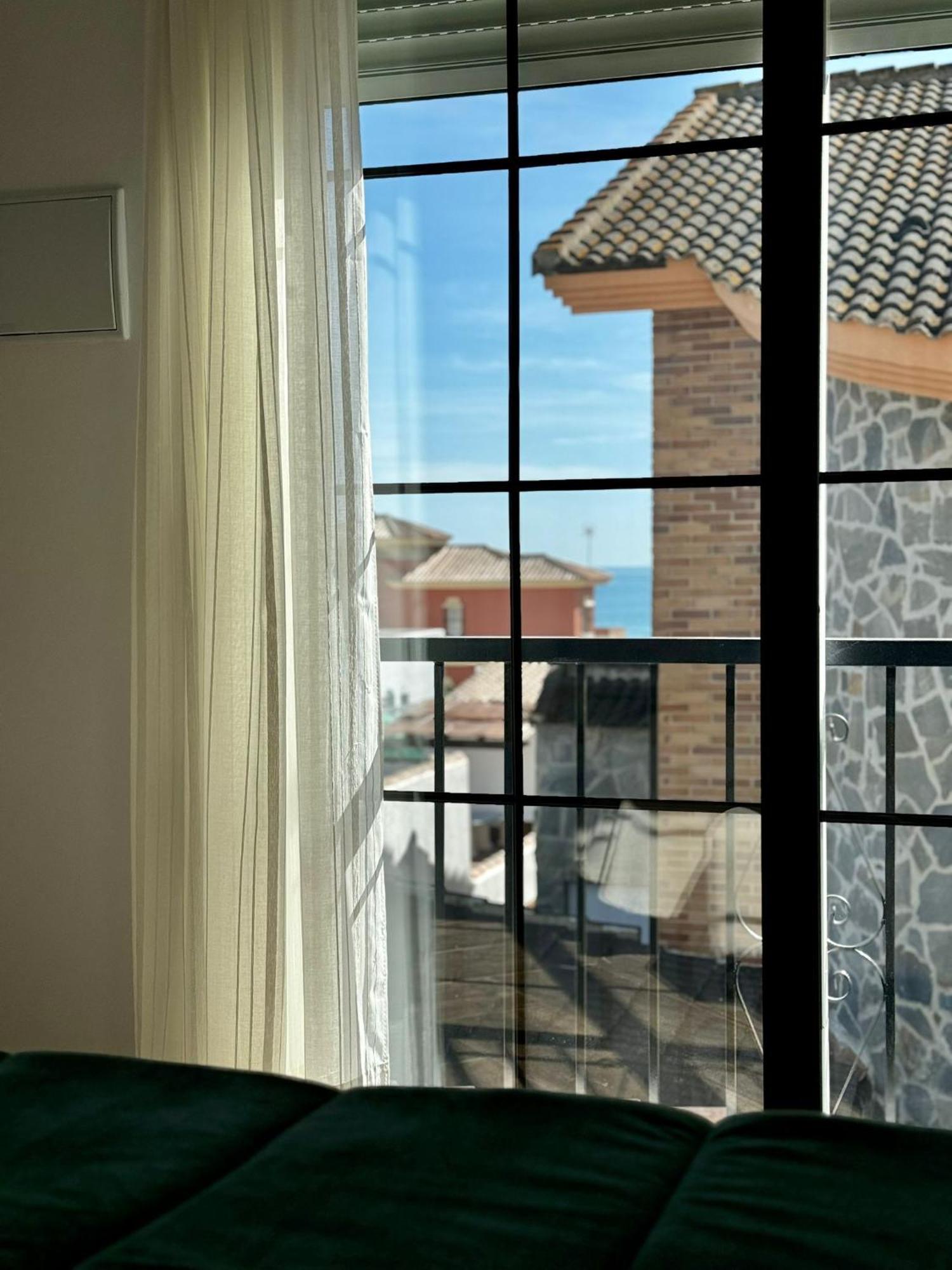 Hostal Noli Chiclana de la Frontera Buitenkant foto