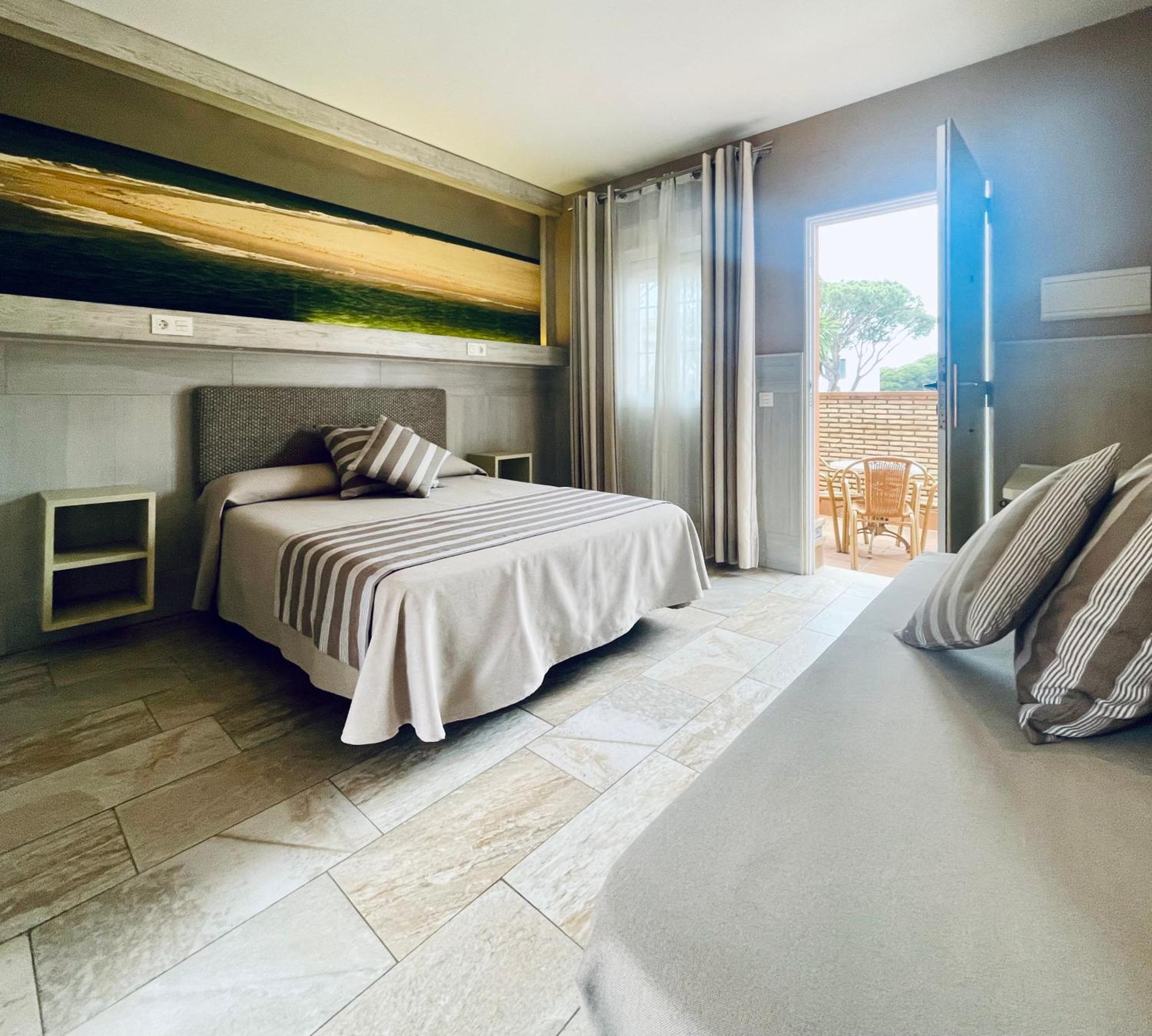Hostal Noli Chiclana de la Frontera Buitenkant foto